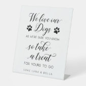Signe De Table 'Nous aimons nos chiens alors prenez un régal' (Recto)