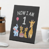 Signe De Table Now I le 1er jour du Birthday (In SItu)