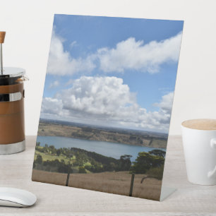 Signe De Table Nuages au-dessus du Camperdown du lac Gnotuk