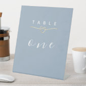 Signe De Table Numéro de table de mariage bleu poussiéreux (In SItu)