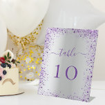 Signe De Table Numéro de table mariage violet argenté<br><div class="desc">Un faux arrière - plan argenté décoré de faux éclats violets et violets Personnalisez et ajoutez vos numéros de table. Ajoutez vos numéros un par un.</div>