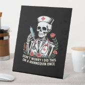 Signe De Table Nurse Skeleton Plaisanterie Humour Halloween Essen (In SItu)