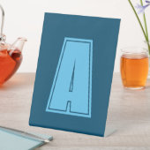 Signe De Table Océan & Ciel Bleu Premier Monogramme Calligraphie  (In SItu)