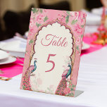 Signe De Table paons roses vintages numéros de table des mariages<br><div class="desc">paons roses vintages mariages indiens élégants panneaux de numéro de table,  fleurs roses arcs paons frontaliers avec plumes roses mariages numéros de table décoration de table</div>