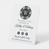 Signe De Table Parties scintillant en argent Monogram Poker Chip  (Recto)