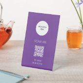 Signe De Table Pedestal Sign – QR Menu Display | purple (In SItu)