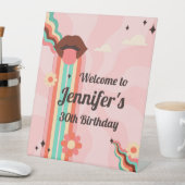 Signe De Table Personnalisé Nom, Funky Super Anniversaire (In SItu)