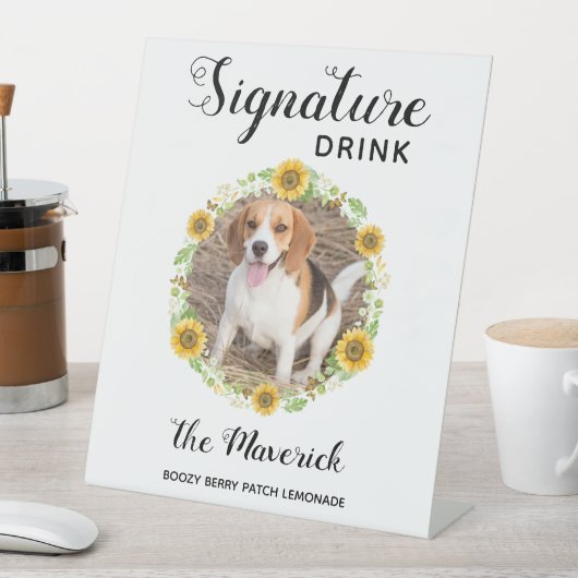 Signe De Table Pet Mariage Signature Boissons Tournesol Photo (In SItu)