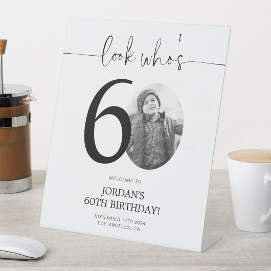 Signe De Table Photo 60e Affiche de bienvenue d'anniversaire | Re (In SItu)