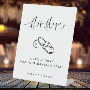 Signe De Table Pieds de danse en tongs minimalistes pour mariage