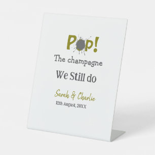 Signe De Table Pop le champagne nous faisons encore or gris coupl