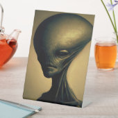 Signe De Table Portrait Alien tiré à la main (In SItu)