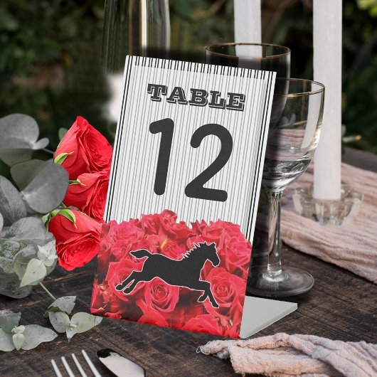 Signe De Table Roses rouges et Derby de chevaux de course Shower 