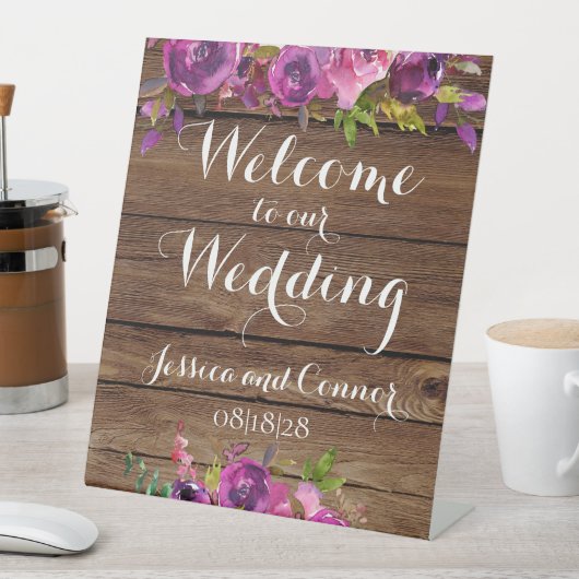 Signe De Table Rustic Barn Board Mariage de bienvenue rose et vio (In SItu)