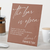 Signe De Table Script contemporain Terracotta Le bar est ouvert (In SItu)