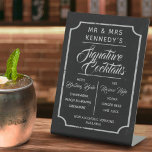 Signe De Table Signature Cocktails Chalkboard Boissons Mariage<br><div class="desc">Faites connaître aux clients mariages vos cocktails Signature dans le style ! Le design présente un style de tableau noir qui conviendra à n'importe quelle barre mariage. Il a été conçu sur la taille 8 x 10. Ajoutez vos détails et laissez les toasts commencer !</div>