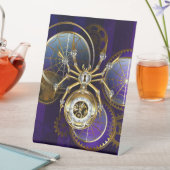 Signe De Table Spider Steampunk sur Arrière - plan pourpre (In SItu)