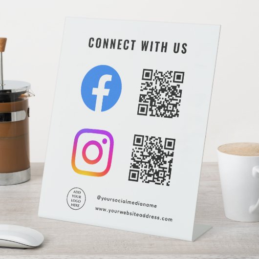 Signe De Table Suivez le logo Scan Connect With Us QR Code ici (In SItu)