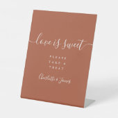Signe De Table Terracotta Signature Script L'amour est doux Favor (Recto)
