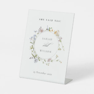 Signe De Table Terrain Floral De Pré Rustique Elle A Dit Oui