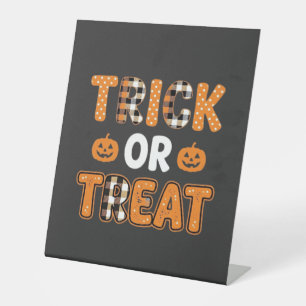 Signe De Table Trick or Treat Halloween Pumpkin Vector Design_1