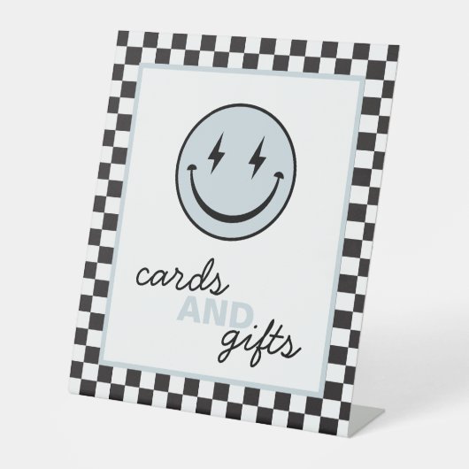 Signe De Table Un joyeux mec souriant cartes et cadeaux (Recto)
