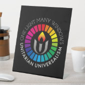 Signe De Table Une lumière de nombreuses fenêtres Universalisme U (In SItu)