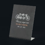 Signe De Table Vélo Tandem Sur Mariage Chalkboard<br><div class="desc">Ce guéridon est parfait pour tout couple qui planifie une fête mariage élégante. Le design soigné peut être personnalisé pour votre événement spécial et sera le signe parfait pour toute célébration : douches nuptiales,  fiançailles,  wedding showers,  fêtes d'anniversaire et bien plus encore.</div>