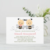 Signifié à l'abeille gaffez les invitations de (Debout devant)