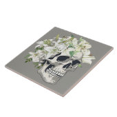 Silent Bloom: Schedel en witte lelies Tegeltje (Zijkant)
