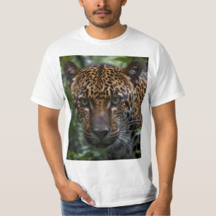 Silent Hunter: The Jaguar Stalks The Forest beroem T-shirt