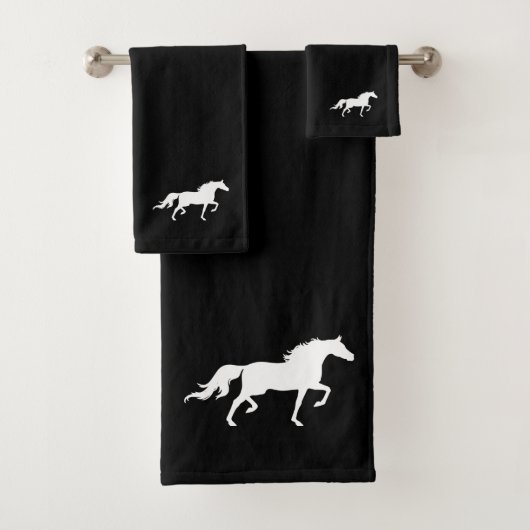 Silhouette de cheval blanc sur fond noir (En situation)