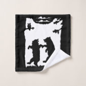Silhouette deux dansant le hibou d'arbres d'ours (Gant de toilette)