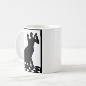 silhouette koppels dansen in het donker koffiemok (Voorkant links)