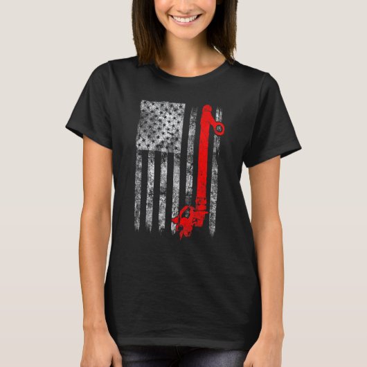 Silhouette Power Line Fuse American Flag Lineman T-shirt (Voorkant)