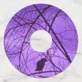 Silhouette van Black Crow in Tree Branches Paars Wijnglaslabel (Voorkant)