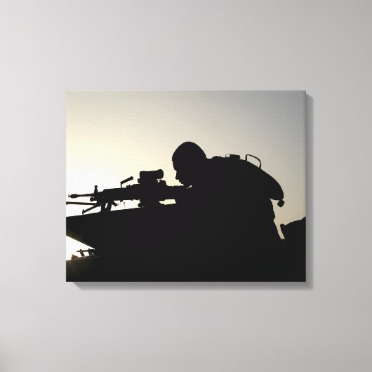 Silhouette van een Squad Automatic Weapon gunner Canvas Afdruk (Voorkant)