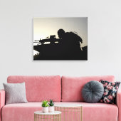 Silhouette van een Squad Automatic Weapon gunner Canvas Afdruk (Insitu (Woonkamer))