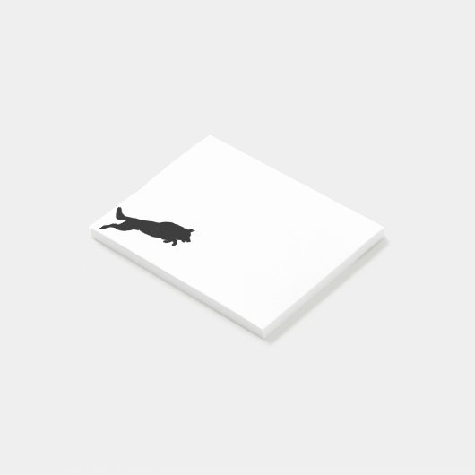 Silhouette van German Shepherd Dog Jumping over Post-it® Notes (Schuin)
