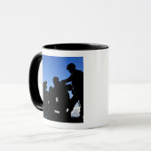 Silhouette van soldaten mok (Voorkant links)