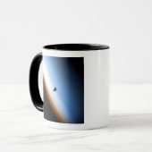 Silhouette van space shuttle Endeavor Mok (Voorkant links)