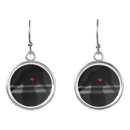 Silhouette van Vrouw, Vloerhart en liefdestekst Oorringen