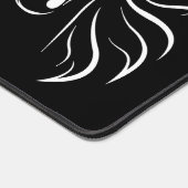 Silhouettes de chevaux et monogramme sur fond noir (Coin)