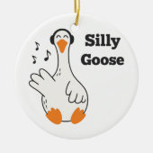 Silly Goose Wearing Headphones – Cute Funny Goose Keramisch Ornament (Voorkant)