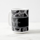 silver and black glittery monogramed personalized koffiemok (Voorkant links)