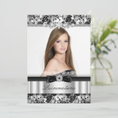 Silver & Black Lace Photo Quinceanera Invitation (Debout devant)