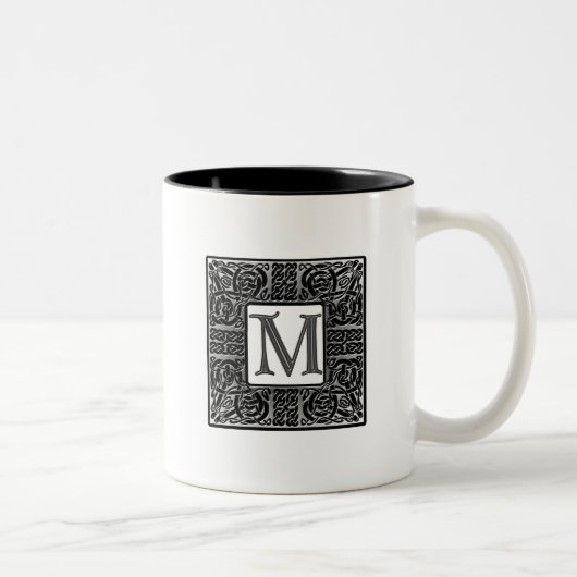 Silver Celtic "M" Monogram Tweekleurige Koffiemok (Rechts)