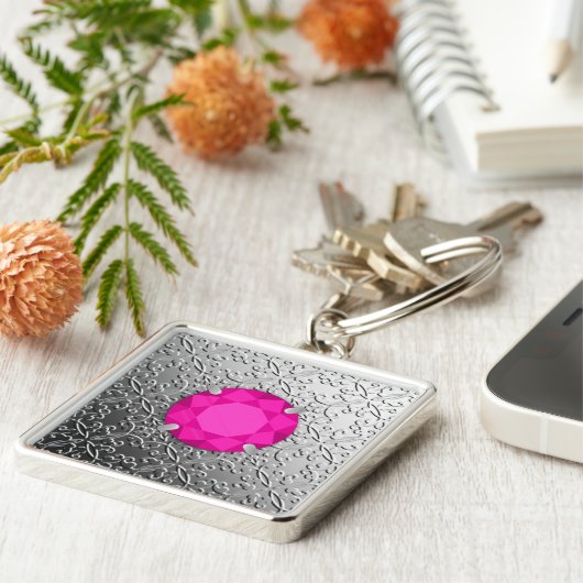 Silver Damask met een faux roze tourmaline gem Sleutelhanger (Zijkant)