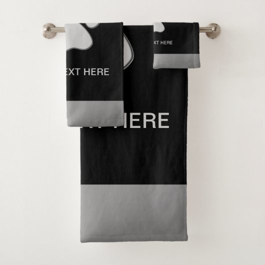 Silver Dog Paw op zwarte achtergrond Bad Handdoek (Insitu)