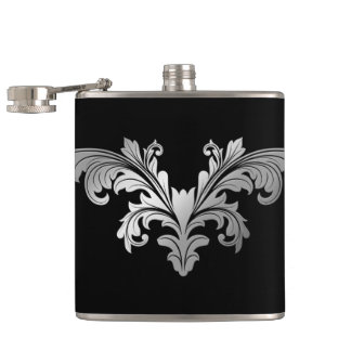 Silver Floral Flourish op Rich Black Classic Flask Heupfles